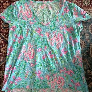 Lilly Pulitzer V-Neck T-Shirt